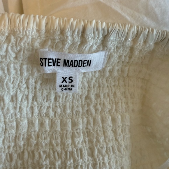 White eyelet halter dress - Picture 4 of 5